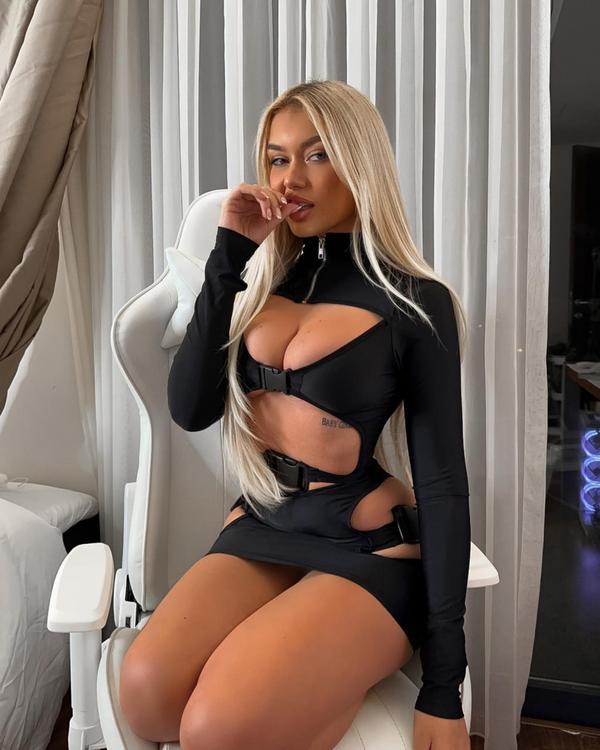 Lucía Hope la compañía perfecta para tus momentos especiales