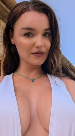 Viviana Sky la compañía perfecta para tus deseos íntimos